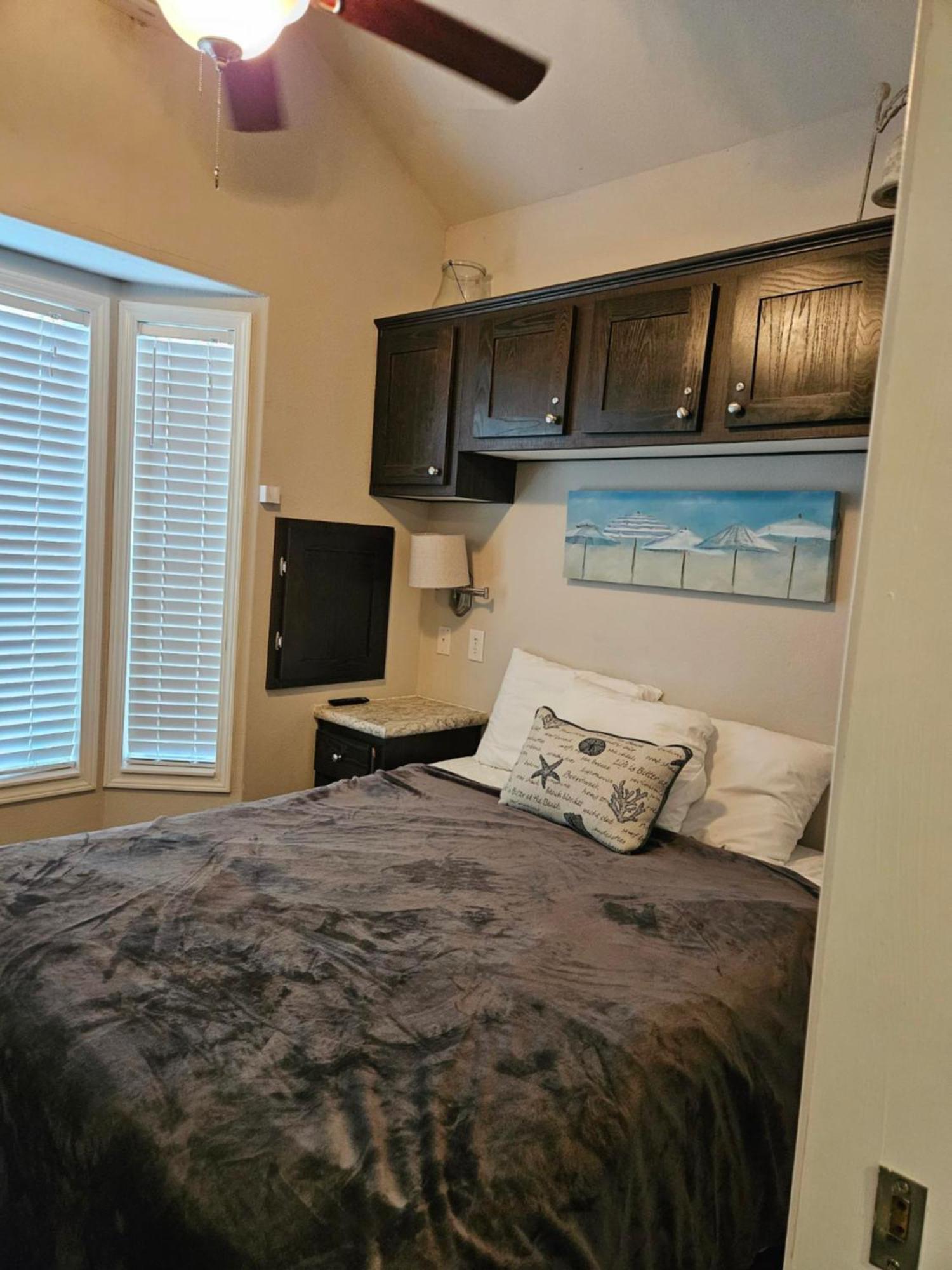 Готель Live Oak Landing Freeport Екстер'єр фото