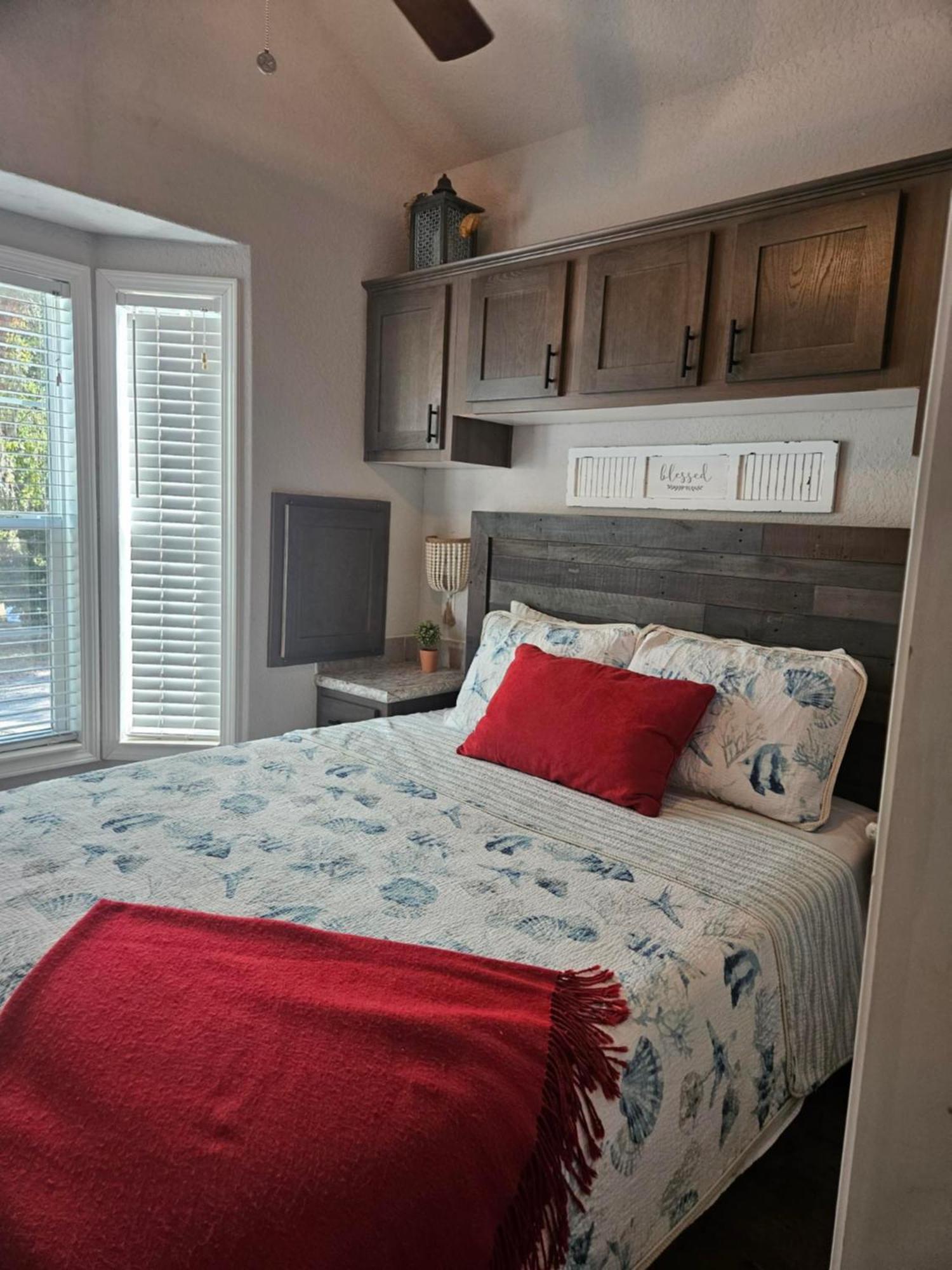 Готель Live Oak Landing Freeport Екстер'єр фото